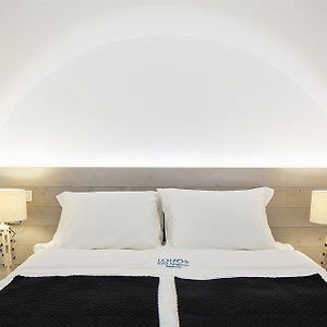 Loizos Stylish Residences